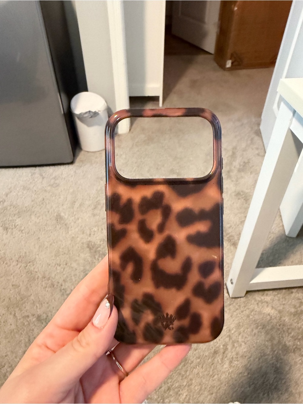 Velvet caviar  Leopard Print Phone Case - Brown